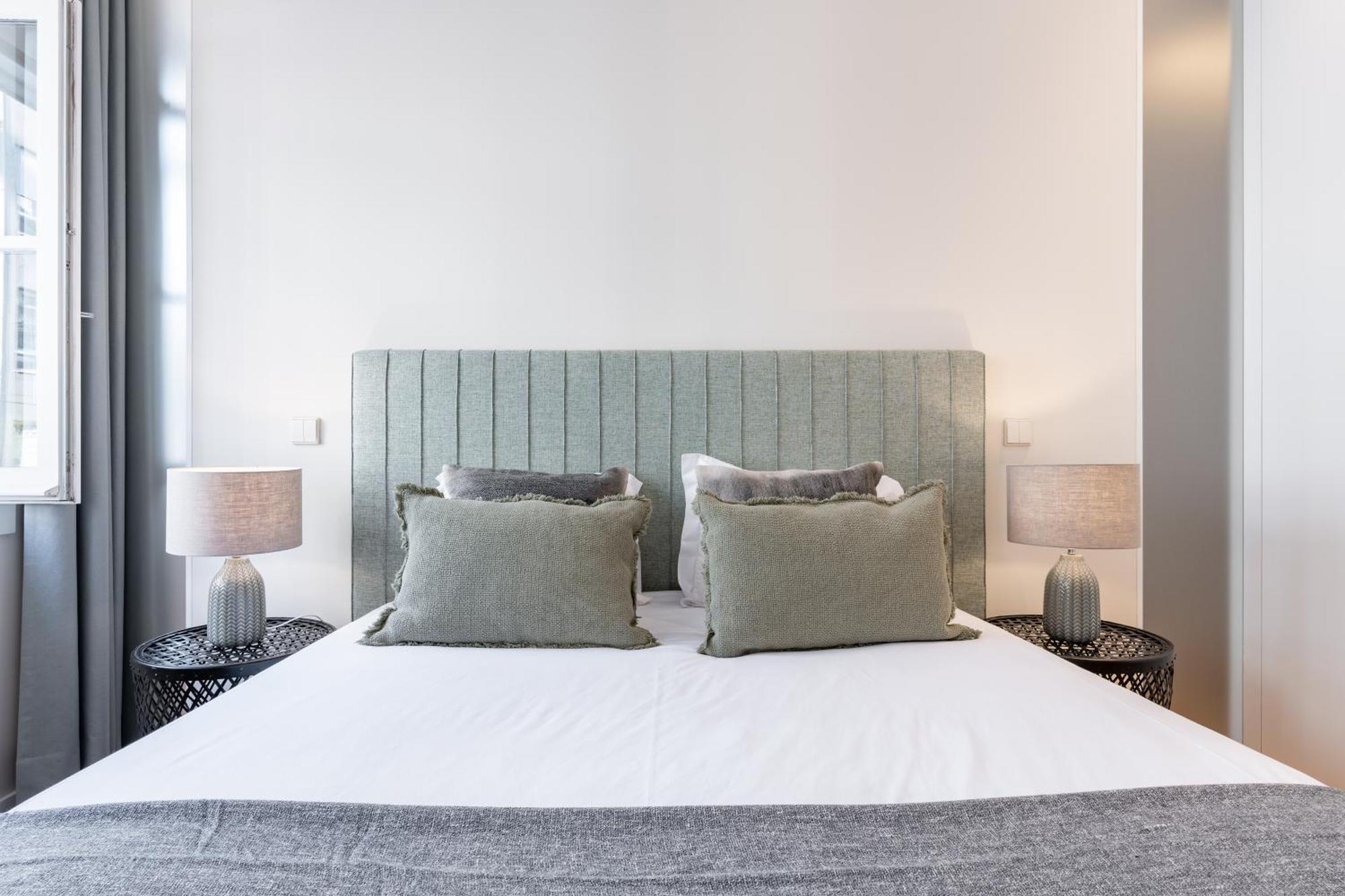Viva 4 Suites Batalha Residence & Size Flats Batalha Porto Luaran gambar